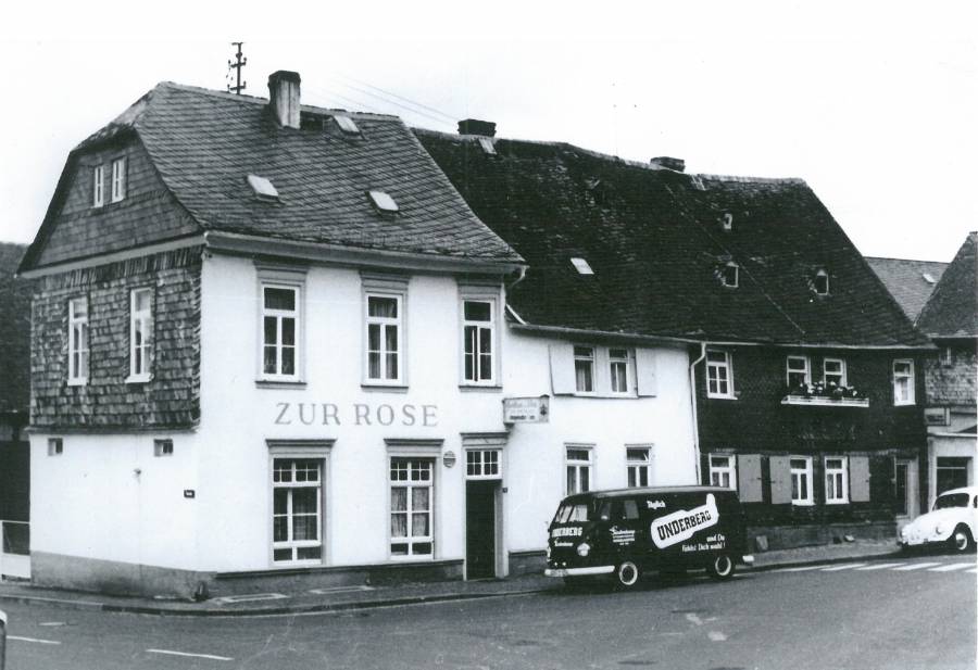 n059_rheingausstrasse_zur_rose.jpg n059_rheingausstrasse_zur_rose.jpg